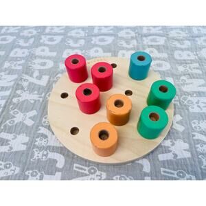Lovevery Circular Wooden Stacking Peg Board